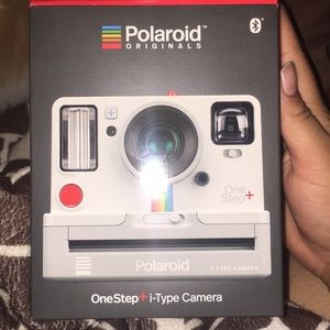 Bluetooth one step+ i-type camera Polaroid